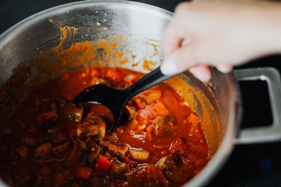 Tomatensauce Menge für Blechpizza