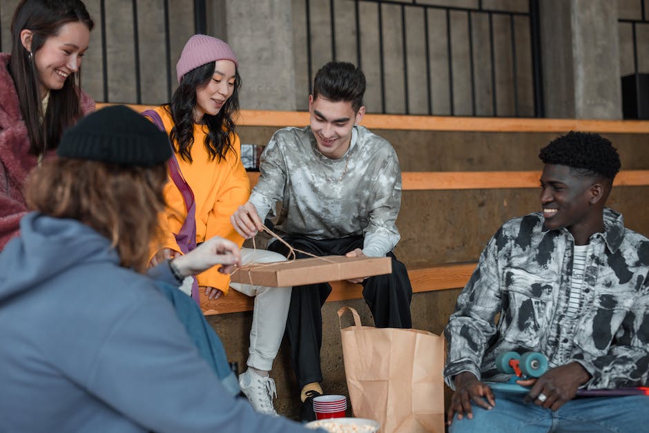  wie viele Familienpizzen für 20 Personen benötigt