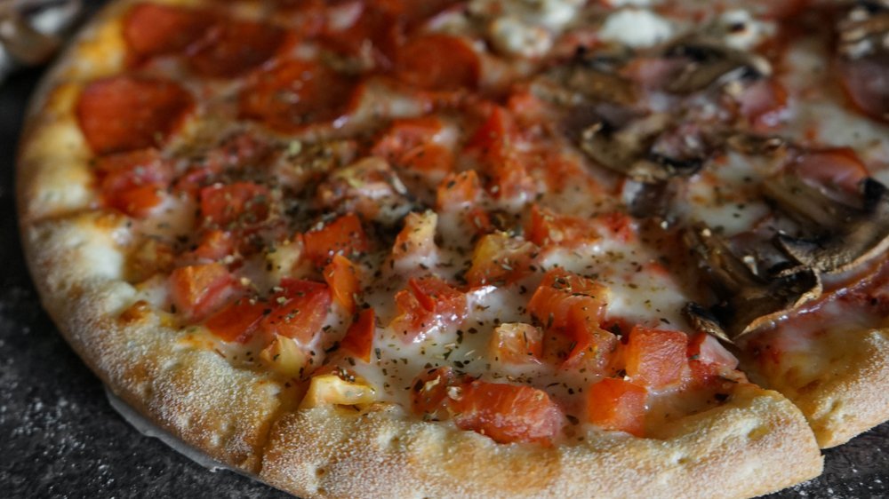 Dein ultimativer Guide: Leckere Hähnchen Pizza ganz einfach selbstgemacht!