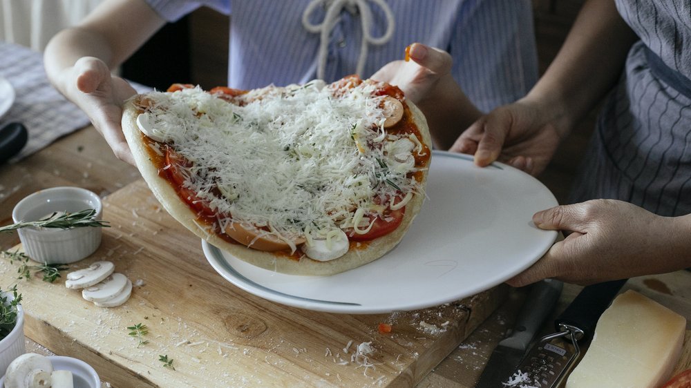 pizza mit creme fraiche